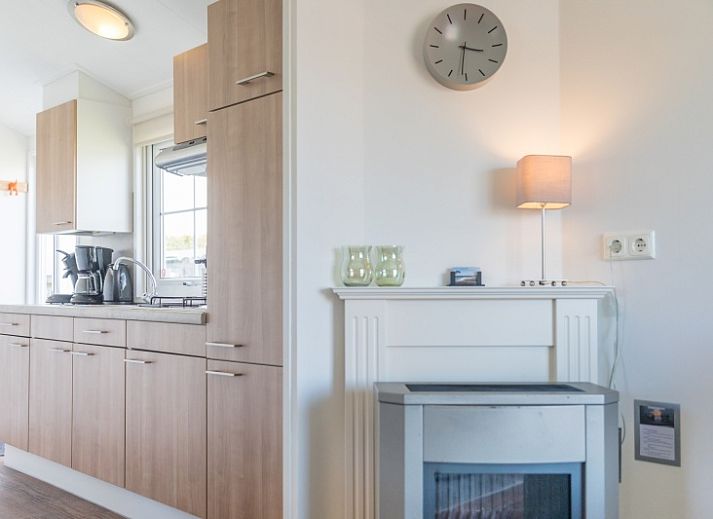 Chaletpark Bregkoog - Chalet Bregkoog 227, Ferienhaus in De Koog, Texel mit grossem Aussenbereich und sonniger Veranda.