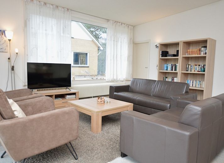 Ferienhaus Epelaan 31 mit Sonnenterrasse in De Koog, Texel, ideal fuer Entspannung auf den Watteninseln.