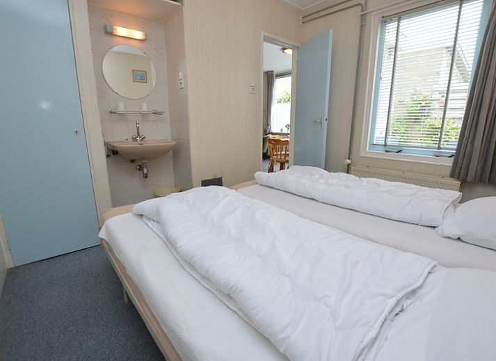 Stijlvolle woonkamer in vakantiehuis Plevierstraat 18, De Koog, Texel.