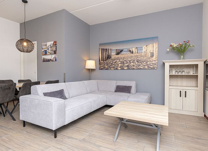 Das freistehende Haus in De Koog, Texel, bietet ein modernes Ferienhauserlebnis inmitten der ruhigen Natur der Watteninseln.