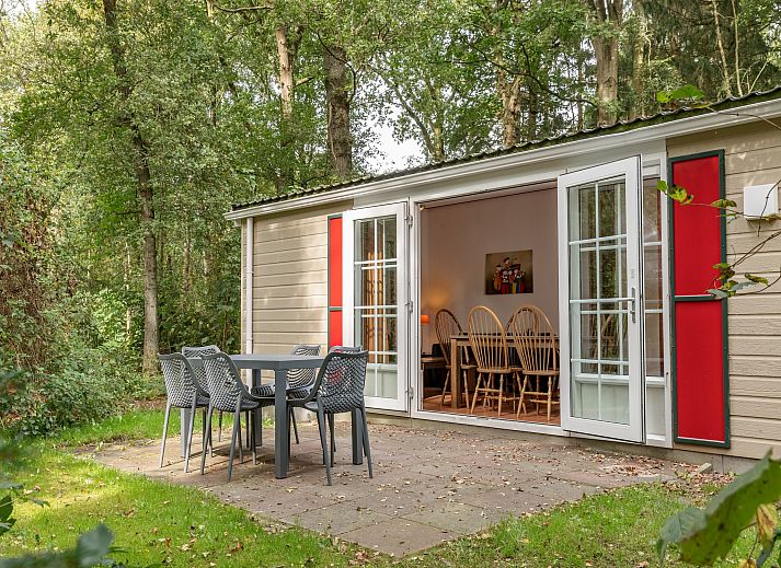 Verblijf 01022444 • Chalet Noord Drenthe • Bospark Lunsbergen 6