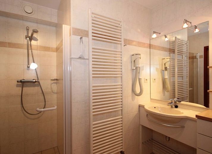 Unterkunft 01022528 - Ferienhaus Texel - 6 Persoons villa met veel luxe