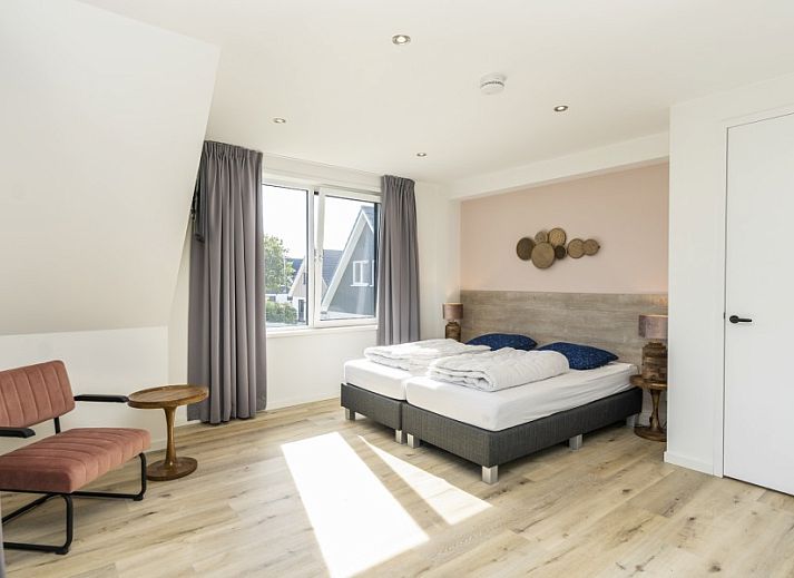 Ferienpark So What, Villa 6-Pers. in De Koog, Texel mit Trampolin im grossen Garten, ideal fuer Familienurlaub auf den Watteninseln.