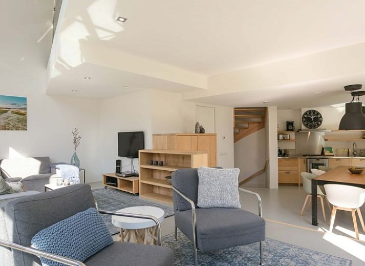 Gezellig vakantiehuis Duynzoom 1 whirlpool & Sauna in De Koog, Texel met ruime tuin en terras.