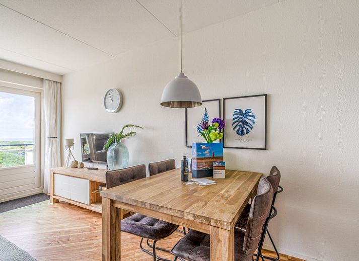 Gezellige zithoek in Appartement Juliana 146 Eiland en Zeezicht, De Koog, Texel met uitzicht op de Waddenzee.