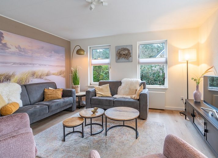 Ferienhaus Kamperfoelie 33 in De Koog, Texel mit schoenem Garten und grosser Veranda.