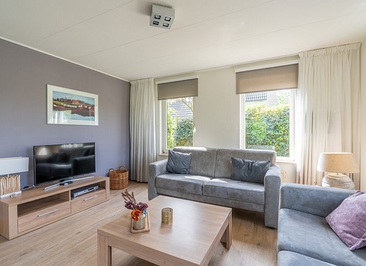 Vakantiehuis Kamperfoelie 63 in De Koog, Texel met ruime tuin en zonnige veranda.