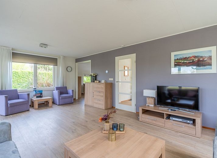 Vakantiehuis Kamperfoelie 63 in De Koog, Texel met ruime tuin en zonnige veranda.