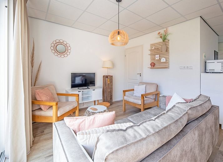 De Duinroos vakantiehuis in De Koog, Texel met charmante buitenruimte en duinzicht.