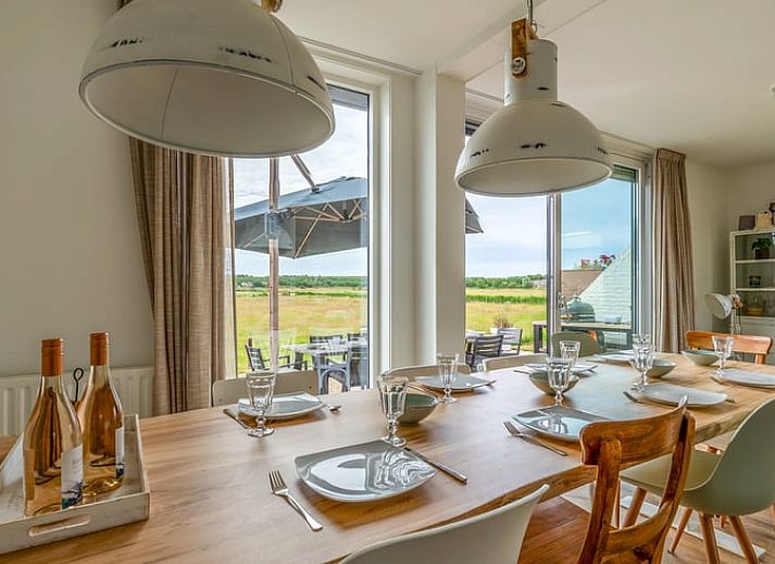 Huisje in De Koog, Texel, vakantiehuis met ruime tuin en terras met uitzicht op de Waddeneilanden.