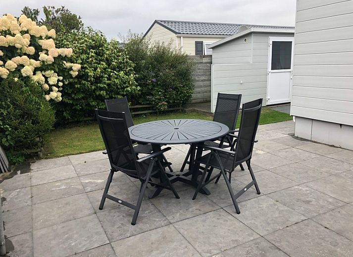 Moderne Kueche im Chalet Bregkoog 226, komplett ausgestattet in De Koog, Texel.