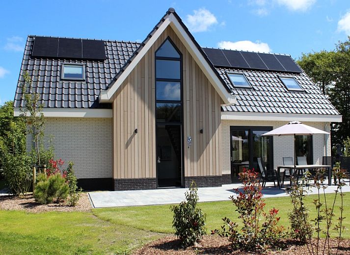 6 Pers.Landhuis de Luxe Eldorado Texel in De Koog, Texel, met groene tuin en terras.