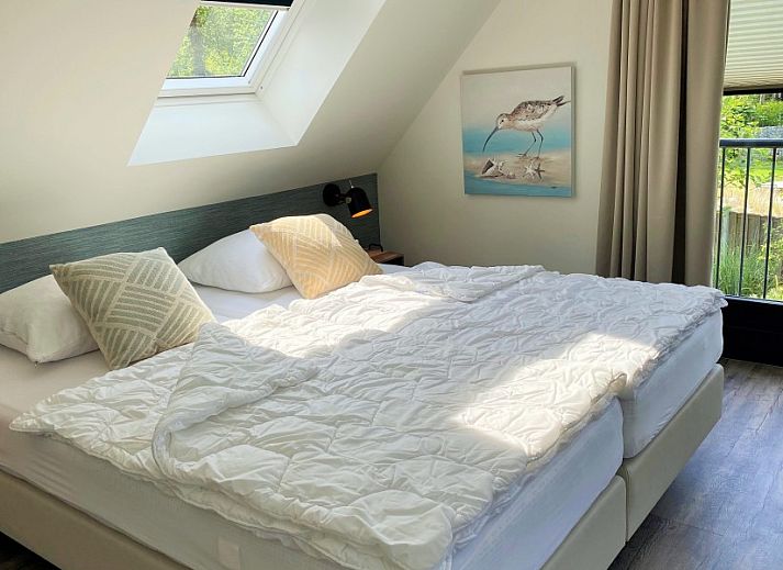 Moderne keuken en eetruimte in 6 Pers.Landhuis de Luxe Eldorado Texel, De Koog.