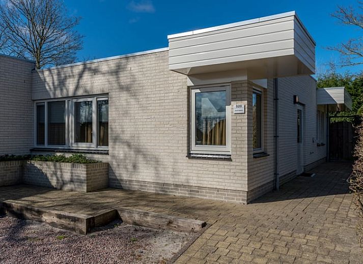Charmant vakantiehuisje in De Koog met groene tuin op Texel, Waddeneilanden.