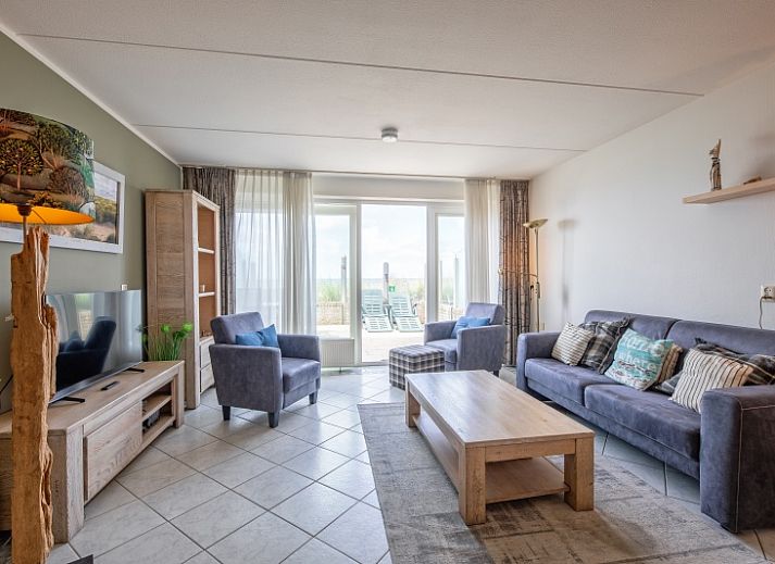 Stijlvolle badkamer in Appartement - 4-persoons (1535) in De Koog, Texel, Waddeneilanden met moderne voorzieningen.