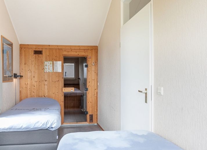 Ruim terras bij Stappeland - De Groene Boei, vakantiehuis in De Koog, Texel, ideaal voor buiten dineren.