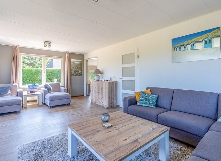 Vakantiehuis Kamperfoelie 71 in De Koog op Texel met ruime tuin en vijverzicht.