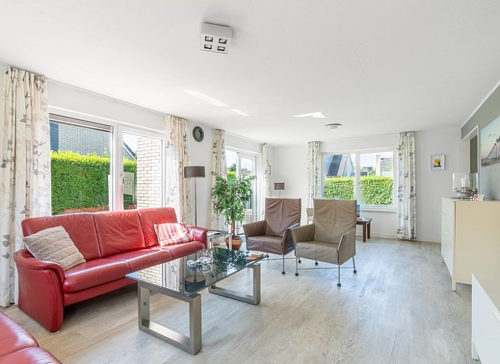 Gezellig vakantiehuis Kamperfoelie 77 in De Koog, Texel met ruime tuin