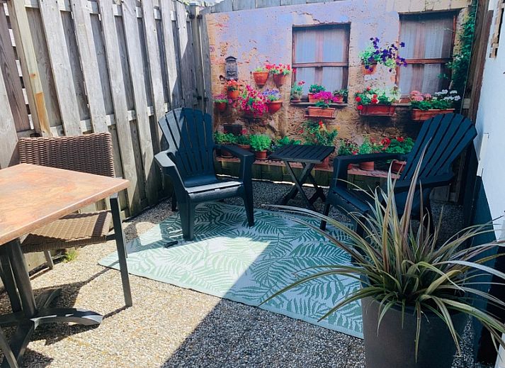 Boomrijke omgeving bij Texel C vakantiehuis in De Koog, Texel, Waddeneilanden.