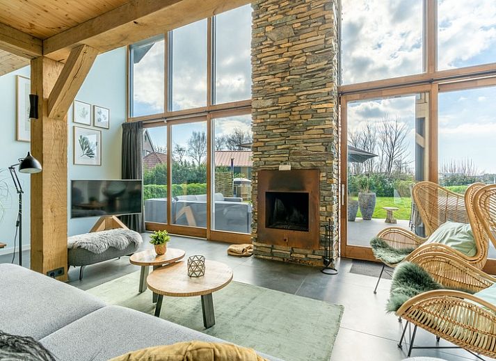 Villa 183 mit Whirlpool in De Koog Texel, Ferienhaus mit moderner Architektur und grossem Garten.