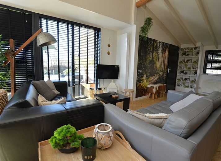 Ferienhaus Hoog Koog 8 in De Koog Texel mit Sonnenterrasse und Garten