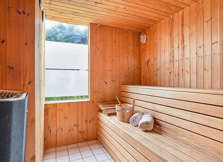 Verblijf 0102509 - Bungalow Texel - Beach Park Texel | 8-persoons villa | 8EL