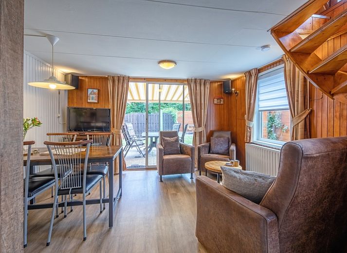 Karekiet vakantiehuis met terras in De Koog, Texel, Waddeneilanden.