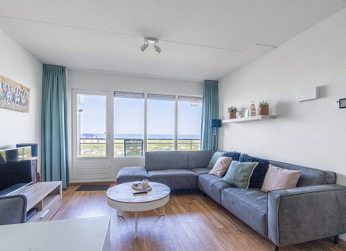 Gezellige woonkamer met zeezicht in Appartement Juliana 102 Zeezicht, De Koog, Texel.