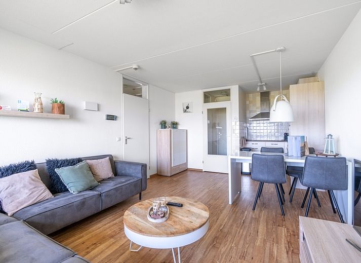 Gezellige woonkamer met zeezicht in Appartement Juliana 102 Zeezicht, De Koog, Texel.