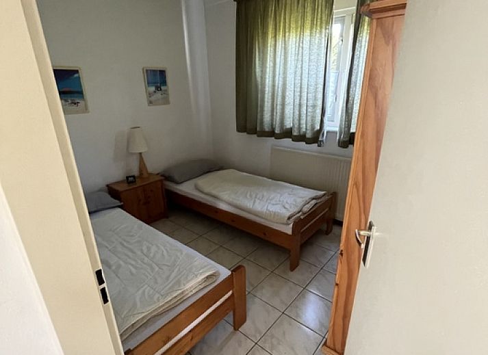 Vakantiehuis Bungalow 't Luwe Land 5B in De Koog Texel met groene tuin en buitenruimte op de Waddeneilanden.