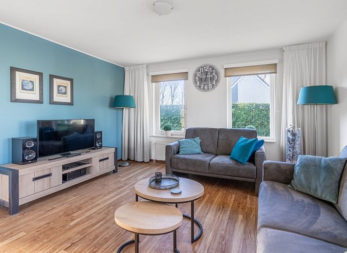 Vakantiehuis Kamperfoelie 47 in De Koog Texel met prachtig uitzicht op de tuin en vijver.