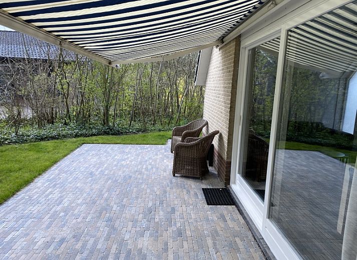 Ferienhaus Hoog Koog 18 in De Koog, Texel, mitten im Gruenen, ideal fuer Naturliebhaber im Bungalowpark Hoog Koog.