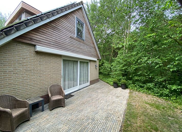 Ferienhaus Hoog Koog 18 in De Koog, Texel, mitten im Gruenen, ideal fuer Naturliebhaber im Bungalowpark Hoog Koog.