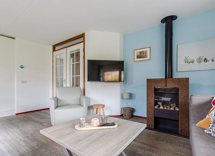 Geniessen Sie die Terrasse des Bungalows T6B Comfort in De Koog, Texel, umgeben von Natur und Ruhe auf den Watteninseln.