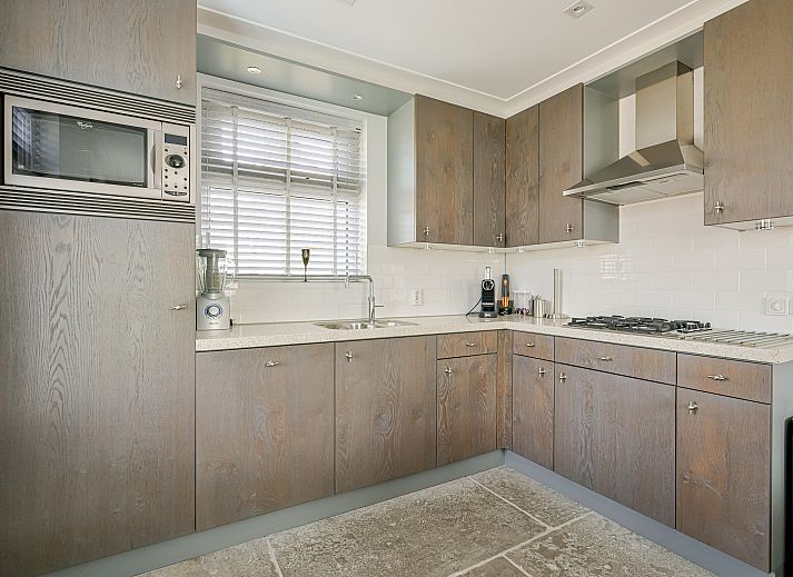 Guest house 010262 - Holiday property Texel - Vrijstaande woning in De Koog