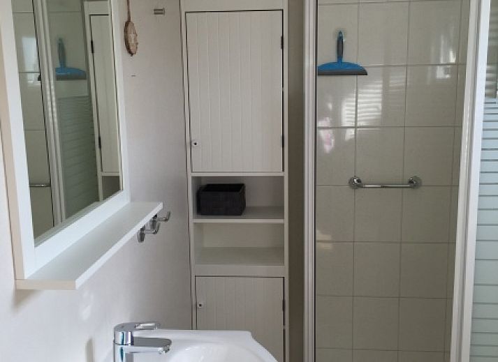 Vakantiehuis Chalet Bregkoog 255 in De Koog, Texel met ruime voortuin en hek.