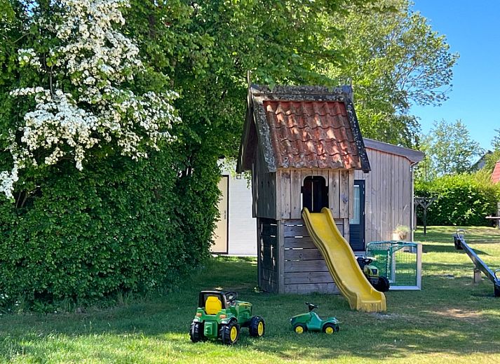 Moderne keuken in Landgoed Springtij - Koetshuis 2, vakantieverblijf in De Koog, Texel.