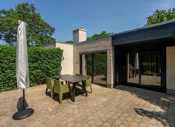 Vakantiehuis 16 - Zeebries in De Koog, Texel met ruime tuin en terras op de Waddeneilanden.