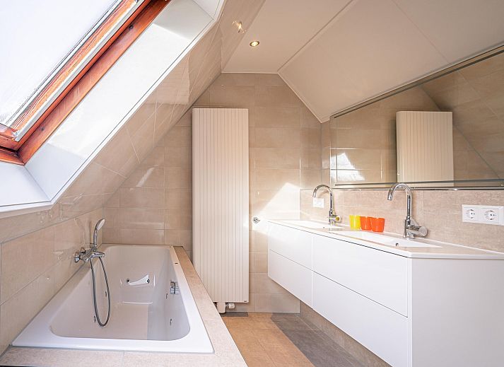 Guest house 0102799 - Holiday property Texel - Kamperfoelie 89