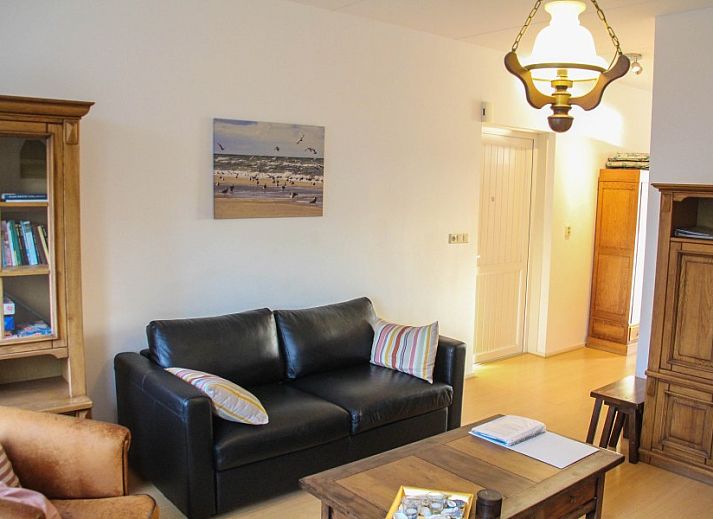 Die Fruehstueckspension De Eierdop in De Cocksdorp, Texel, bietet eine charmante Unterkunft in gruener Umgebung und mit rustikaler Atmosphaere.