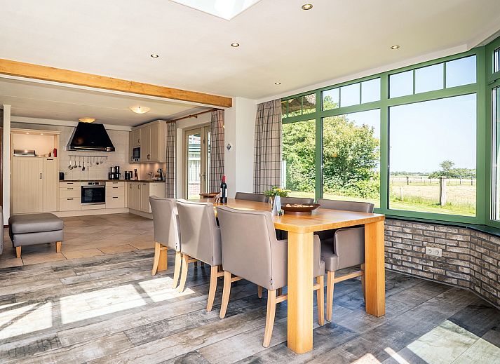 Guest house 0102966 - Holiday property Texel - Het Buitenhof villa 59 met serre