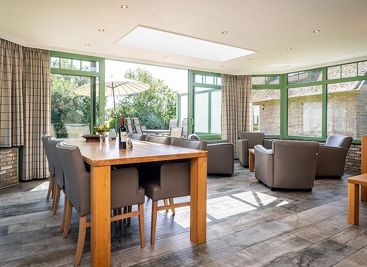 Guest house 0102966 - Holiday property Texel - Het Buitenhof villa 59 met serre