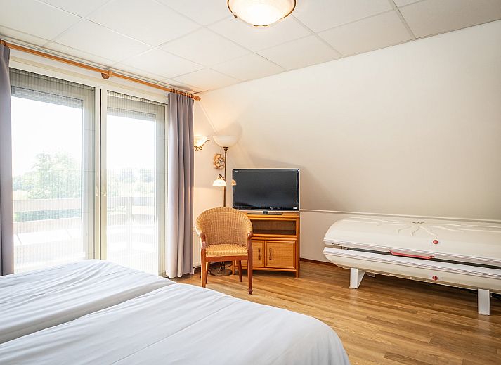 Guest house 0102966 - Holiday property Texel - Het Buitenhof villa 59 met serre