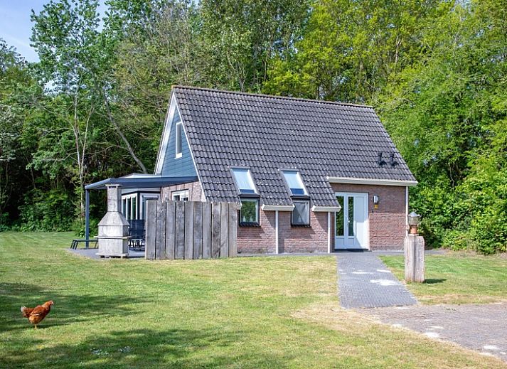 Het Eikenbossie vakantiehuis in Den Burg, Texel met ruime tuin en terras.