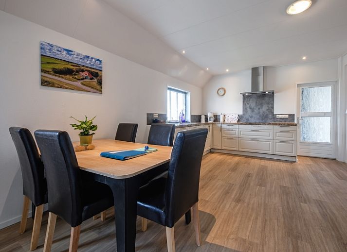 Ferienhaus Apartment Boerderij Irene auf Texel, mit einer einladenden Terrasse in Den Burg.