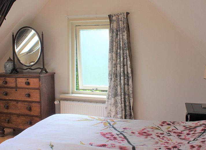 Gezellige keuken van Het Achterhuys in Den Burg Texel met moderne voorzieningen.