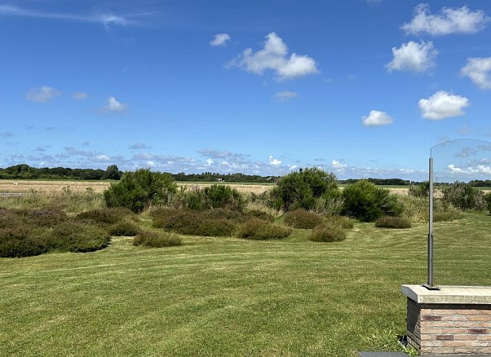 Vacation home Wulpenweid 12 A Lammetje in De Dennen, Texel with spacious garden and terrace.