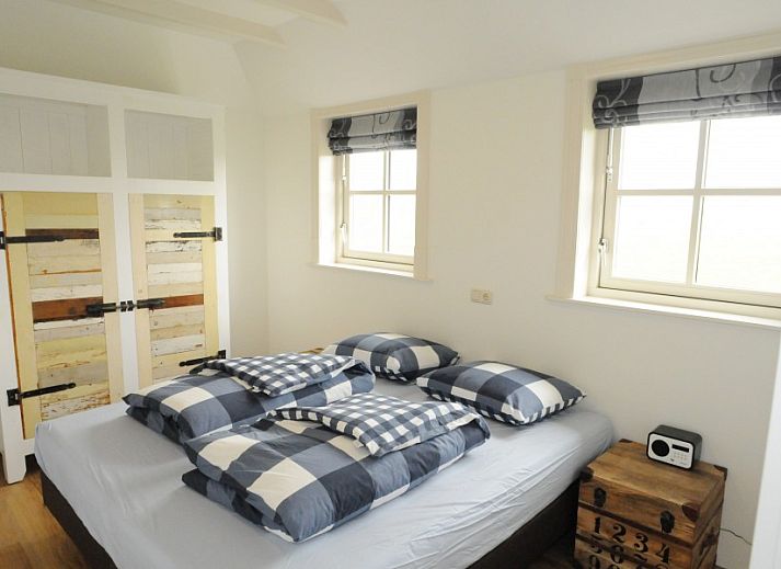 Vacation home Sonja in Den Hoorn, Texel surrounded by nature and reeds.