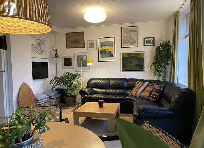 Klif 1 Wohnung 1 in Den Hoorn Texel, Ferienhaus mit Blick auf die schneebedeckte Vorderseite, Watteninseln.