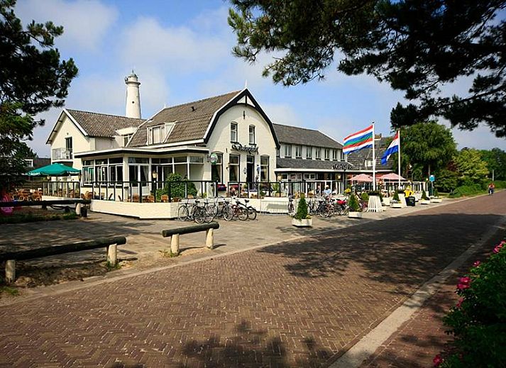 Verblijf 010585 • Vakantie appartement Schiermonnikoog • Hotel Cafe Restaurant Duinzicht